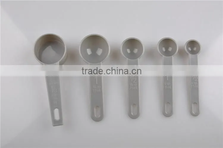 5pcs plastic small measuring spoon