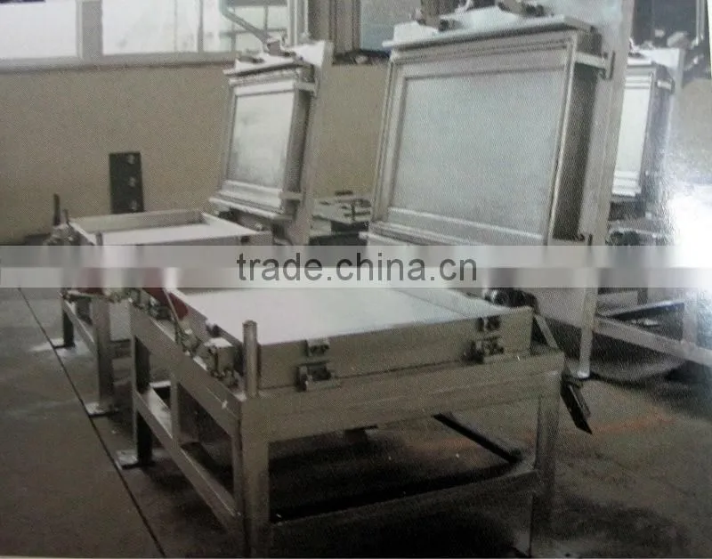 Refrigerator foaming mold refrigerator door foaming mold