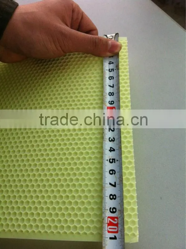 Popular Beekeeping equipement Plastic foundation sheet