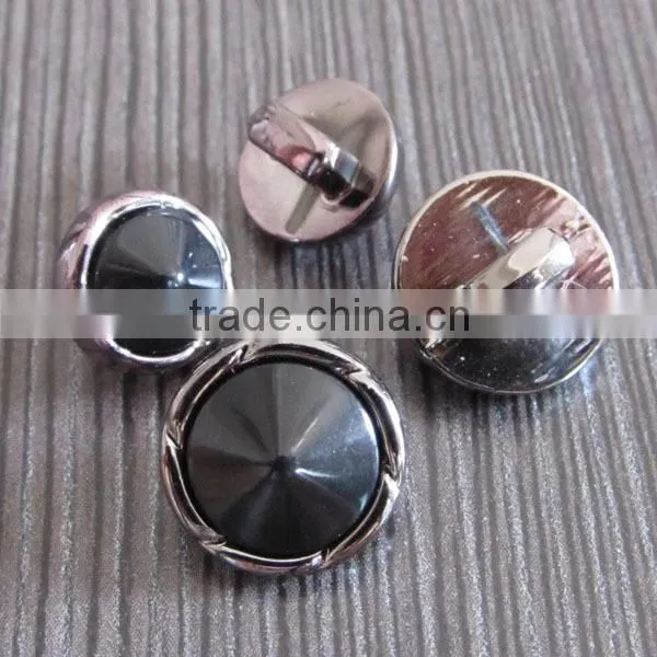 Nice Garment Button