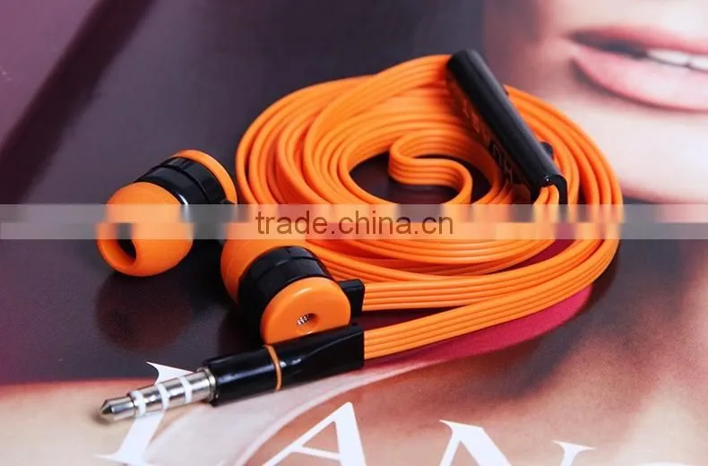 High quality sports style mobile phone custom made earphones flat cable headphones