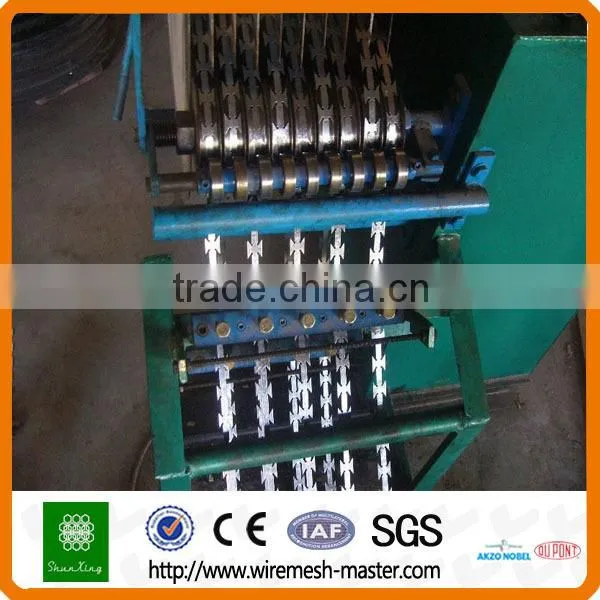 high quality Razor barbed wire / razor wire for security
