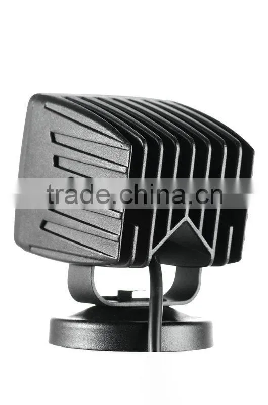Auto Parts Spot/flood 12W LED Work Light for Truck aluminum housing Car LED work light SUV Offroad