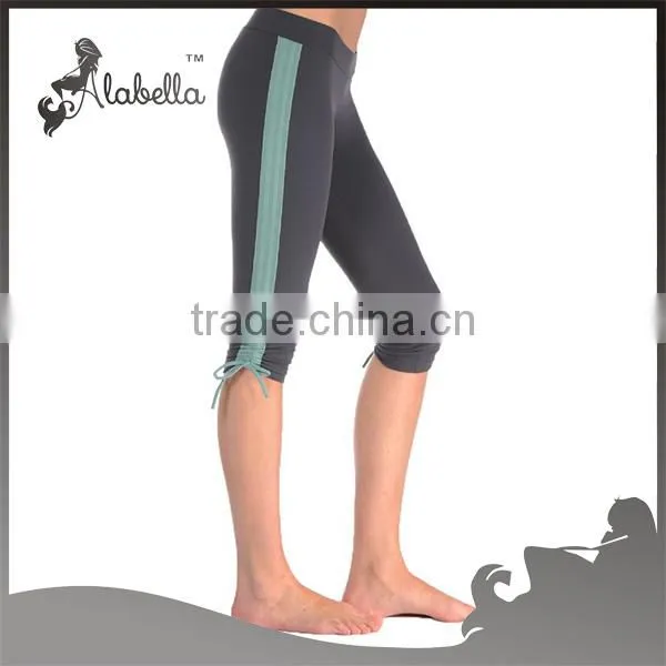 Custom Ladies' Capri Fashion Wholesale Capri Yoga Pants