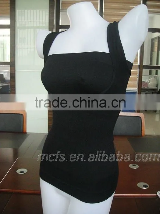 Seamless last design ladies top