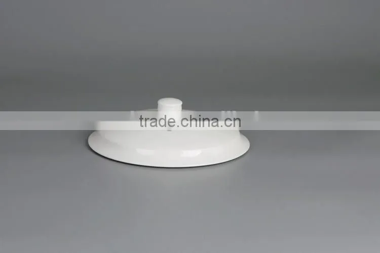 big ceramic soup pot with lid