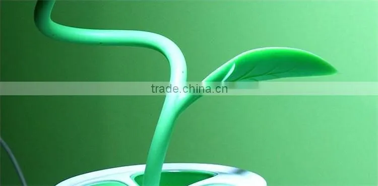 Pen container high photosynthetic efficiency desk lamp