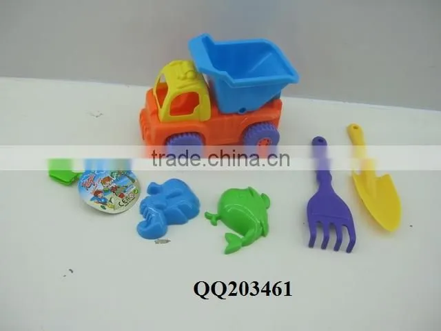 Plastic toy sand beach play set