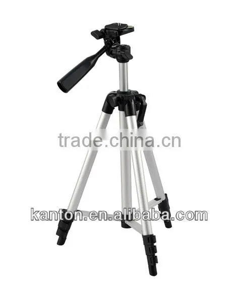 High Quality 4 Section Tripod Stand With Digital Camera