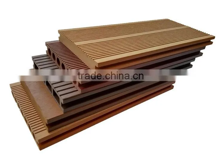 China Wood looking engineering flooring with good price performance