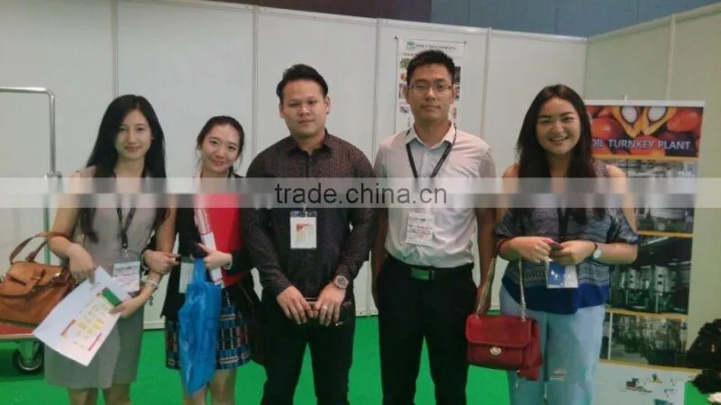 Malaysia customer love cocoa bean hydraulic oil press machine