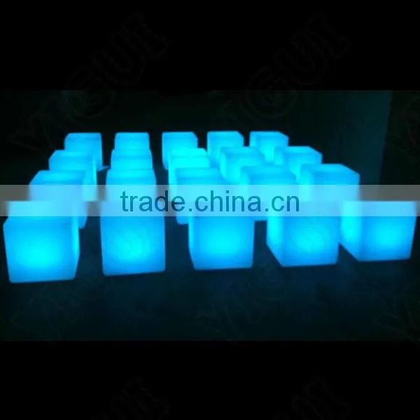 Outdoor Rechargeable Aluminium bar cube table