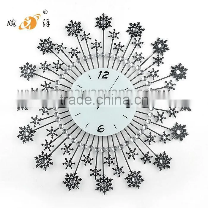 China Supplier Snow Shaped Beautiful Decorative Clock Wall Clock