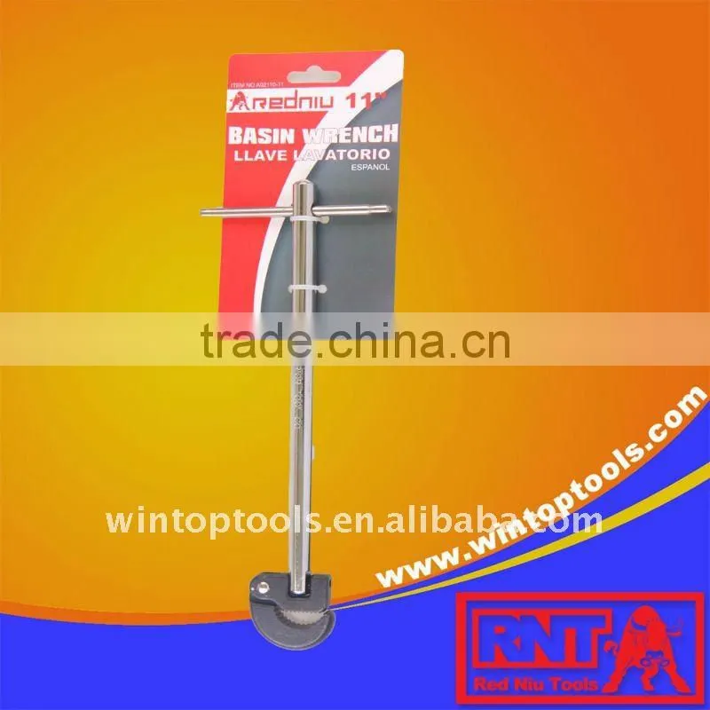 multi-purpose pipe wrench