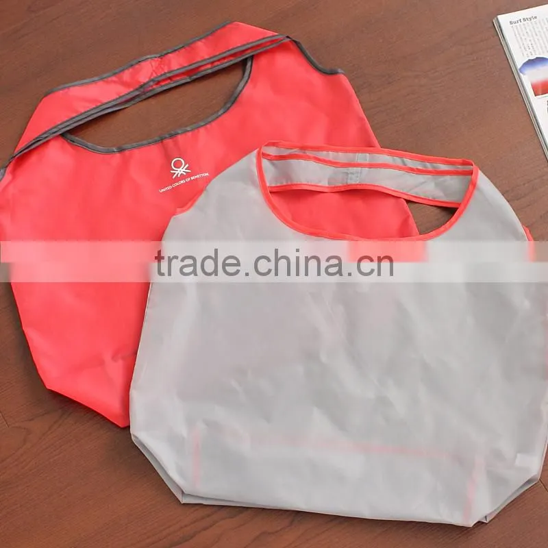 Cheap reusable colorful 190T nylon foldable shoulder shopping bags with pocket