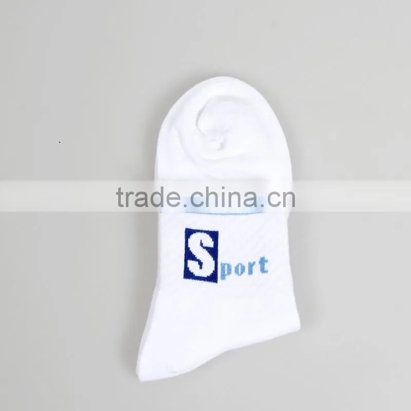 Classical designs spandex and cotton sports socks