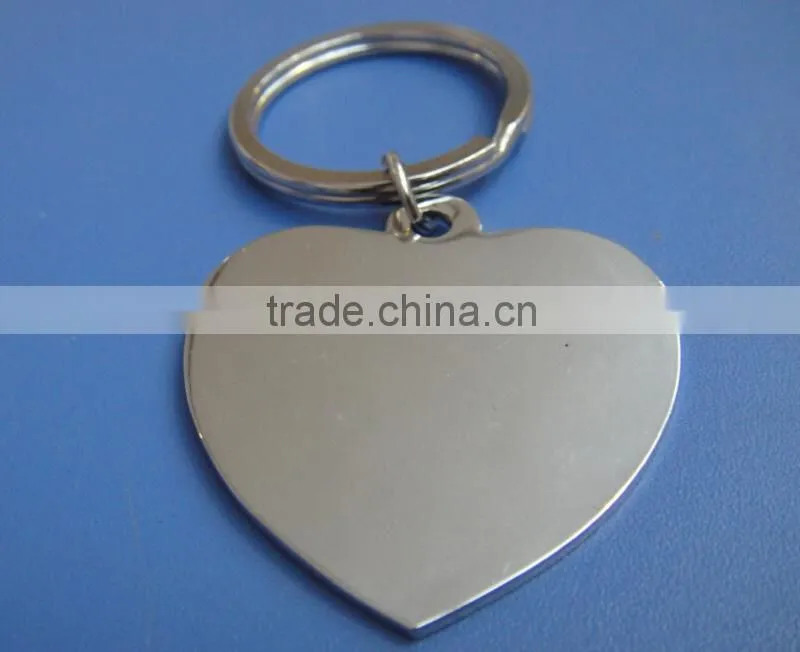 Custom design love heart metal souvenir keychains