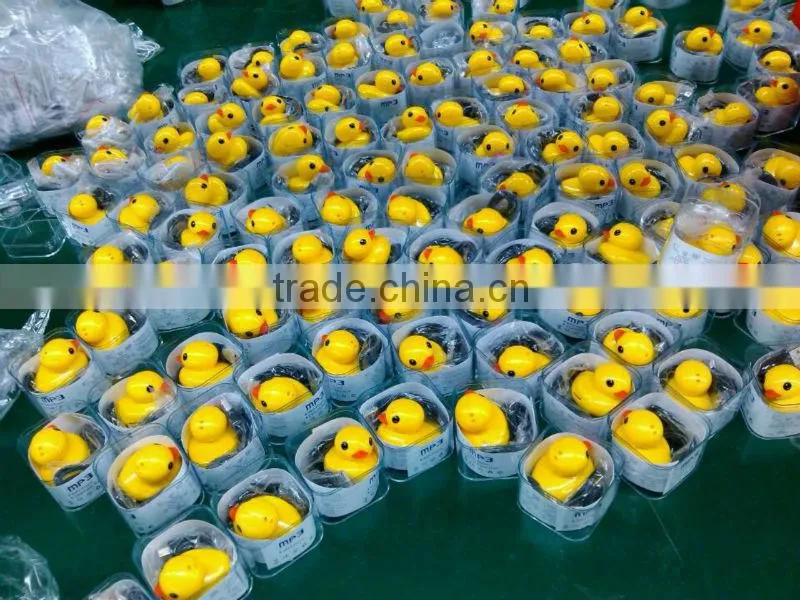 wholesale lovely promotional gift mp3 duck shaped