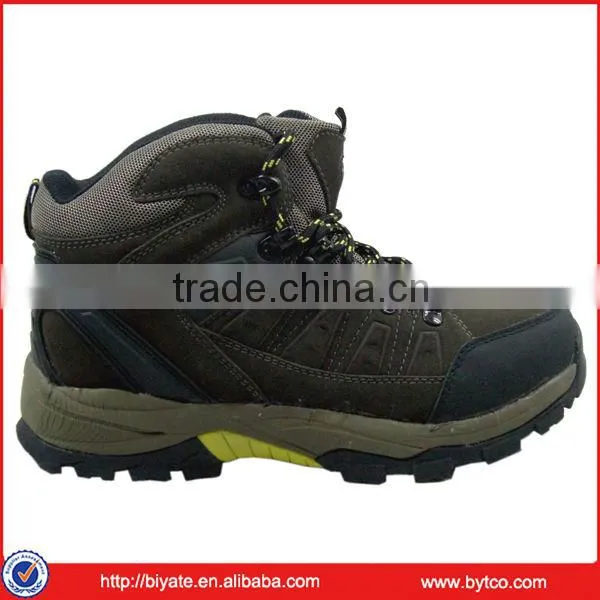 Best seller action trekking shoes