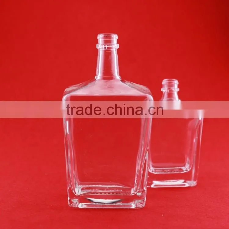 Wholesale good quality bulleitesd brandy bottles alcohol bottles frosted liquor 500ml spirit bottles