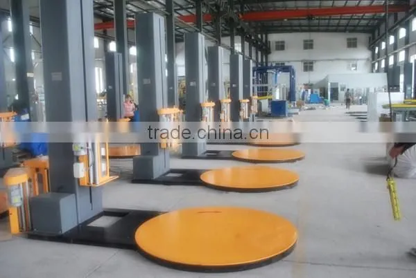 Stretch wrapping machine