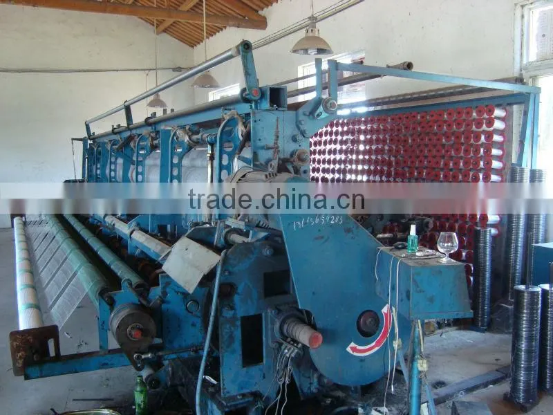 Fishing net making machine