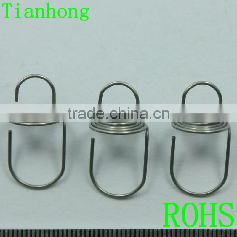 Stainless steel extension springs with two different sizes of hooks