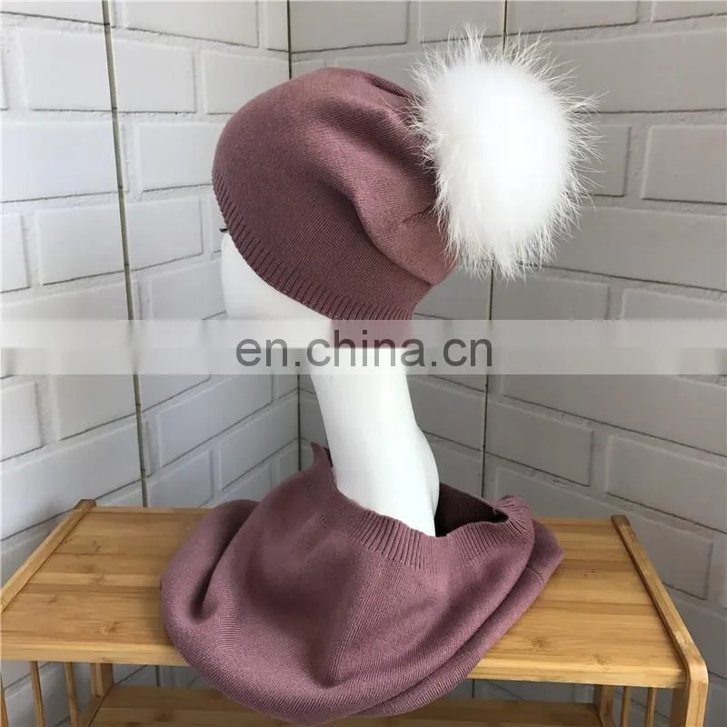 Women Cashmere Knitted Collar Raccoon Fur Pompom Hat Wholesale Hat and Scarf Sets