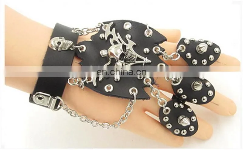 Fashion cool euramerican style decorative rivet punk thick leather bracelet