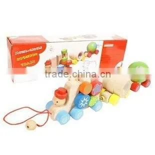 Funny wooden magnetic train pull toy