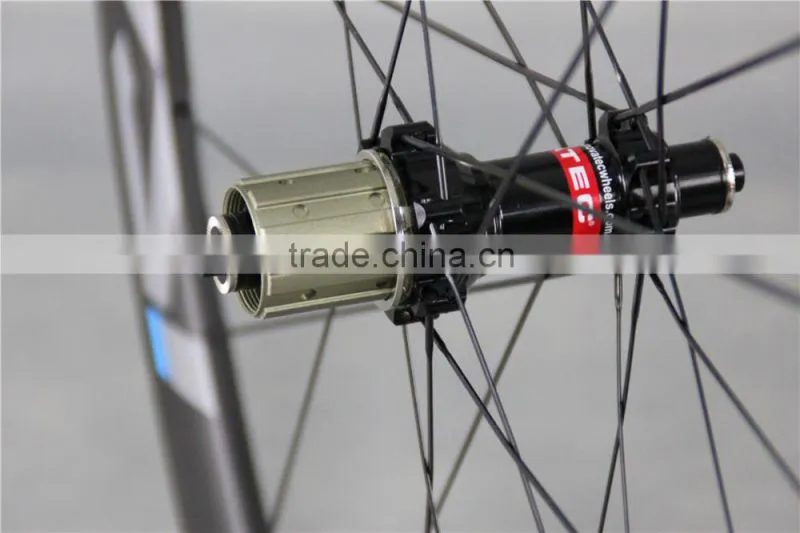 23mm width U shape 50mm carbon clincher wheels 700c road bike carbon wheelset clincher 50mm