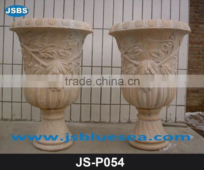 Hand craft of beautiful flower pot marble