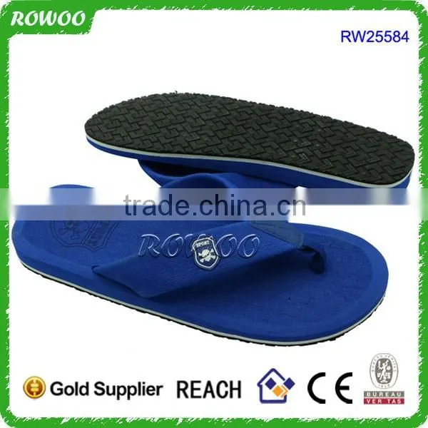 Comportable Footbed Cool Looking Style Slipper Men's Rubber Sandal Slipper