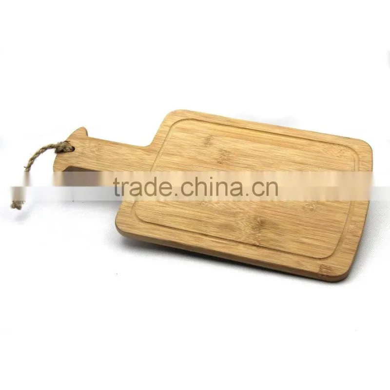 round bamboo serving plate