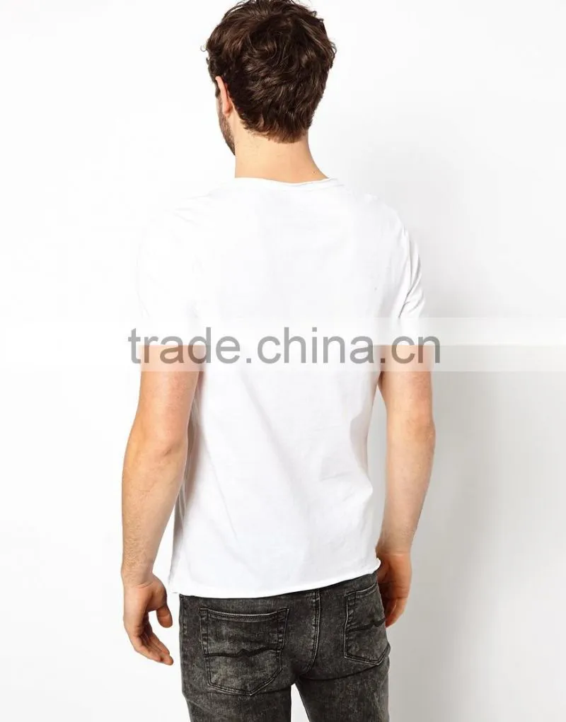 Pima Cotton Flower Print V-nect T-shirt