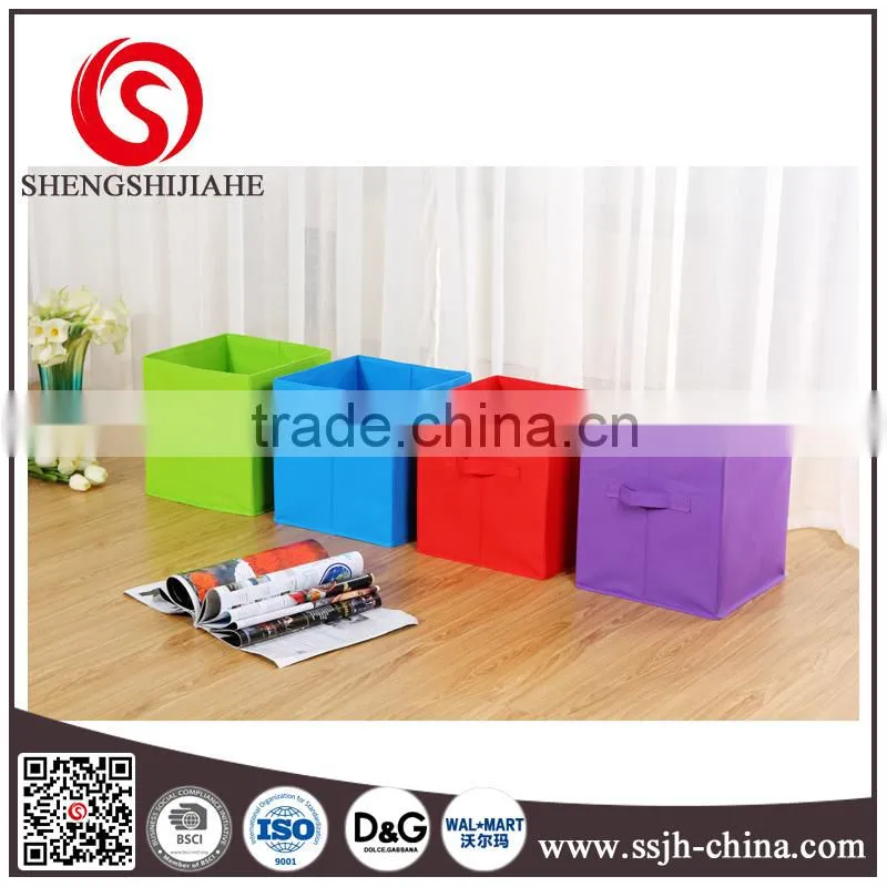 Non-woven storage bin without cover