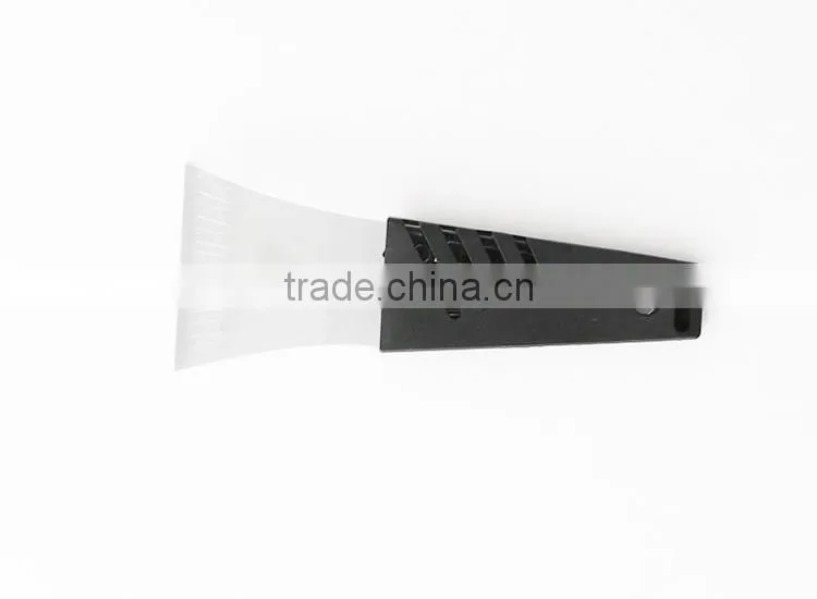 TYEE durable transparent crystal car ice scraper ice breaker