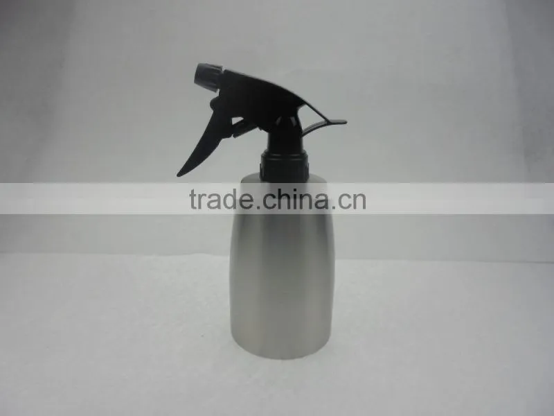 Provide elegant and generous stainless steel spray bottle