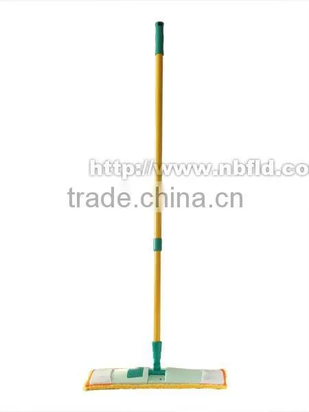 Competitive microfiber plastic mophead