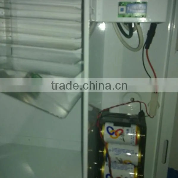Battery Powered Women Sanitary Pad Vending Machine for Hot Sale