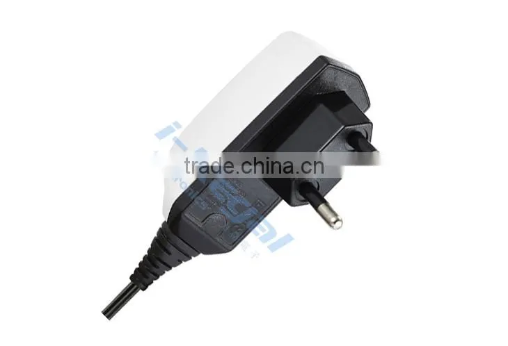 High quality travel charger dual color mini wall charger for mobile phone