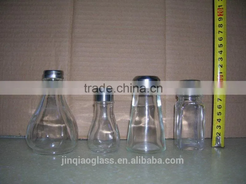Different kinds of glass salt shaker