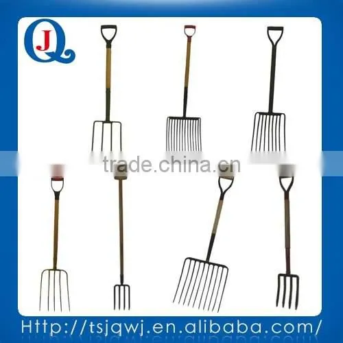 Garden and farm digging fork JQ115WY with wooden handle