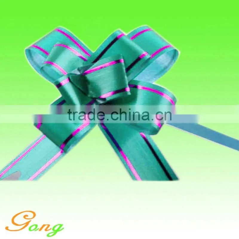 Pom Pom Pull Bow