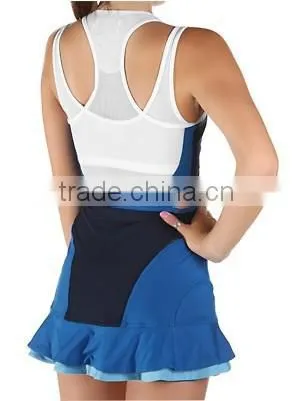 girls wearing short skirts