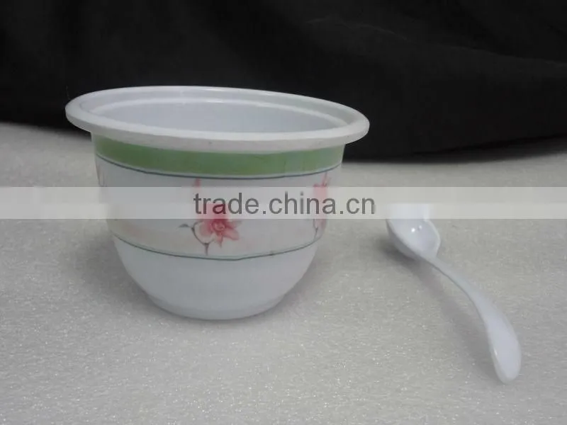Melamine sugar pot with small spoon