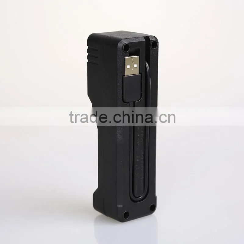 DC 5V Multifunction Portable one-slot USB charger AC16