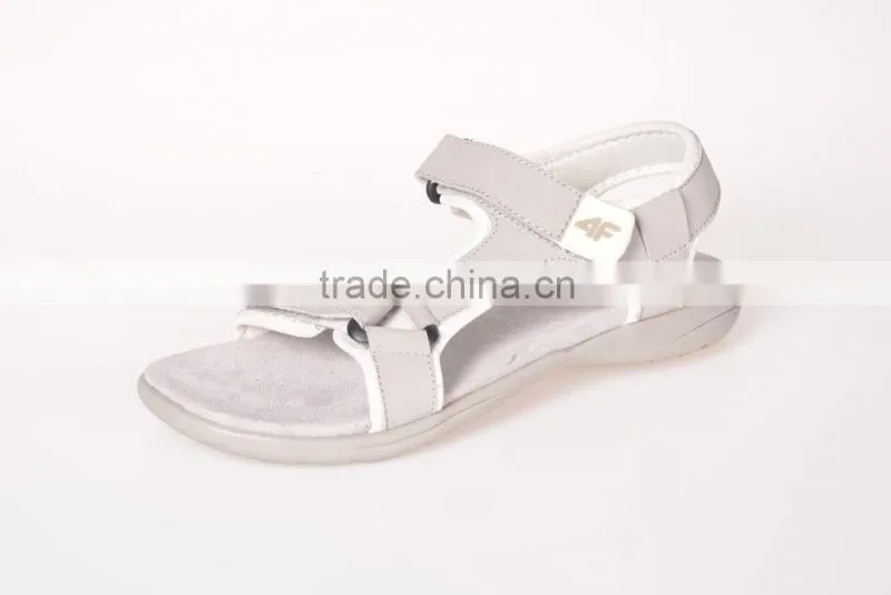 Outdoor beach thong sandals sell direct from China classic comfortable wearing