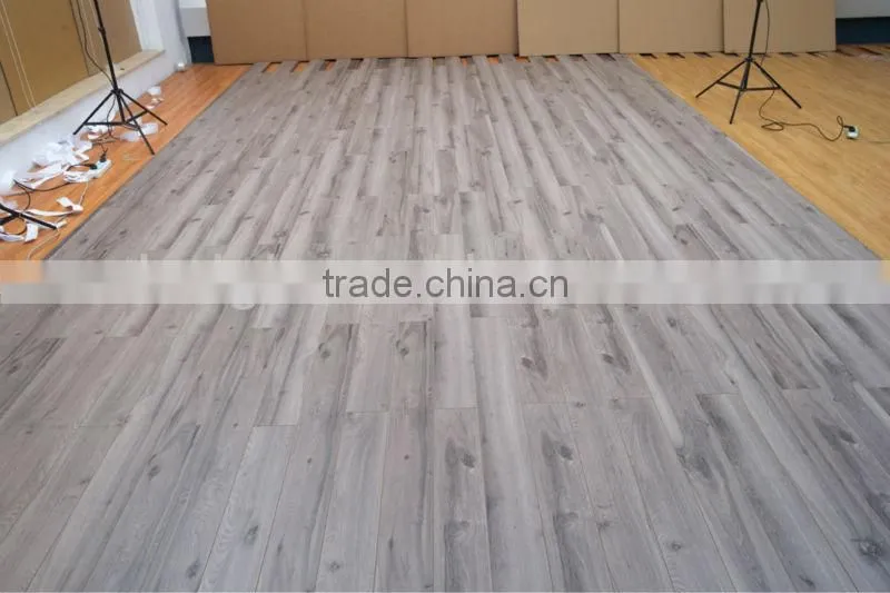 Laminate Flooring E.I.R sruface v-groove