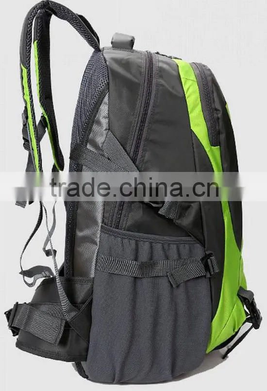 2015 the newest fashion folding big PU sport travel bag
